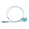 Jumper de Fibra Óptica Multimodo OM3 50/125 LC-SC OFNR (Riser), 2.0 mm, Dúplex, Aqua, 1 metro (3.28 pies)